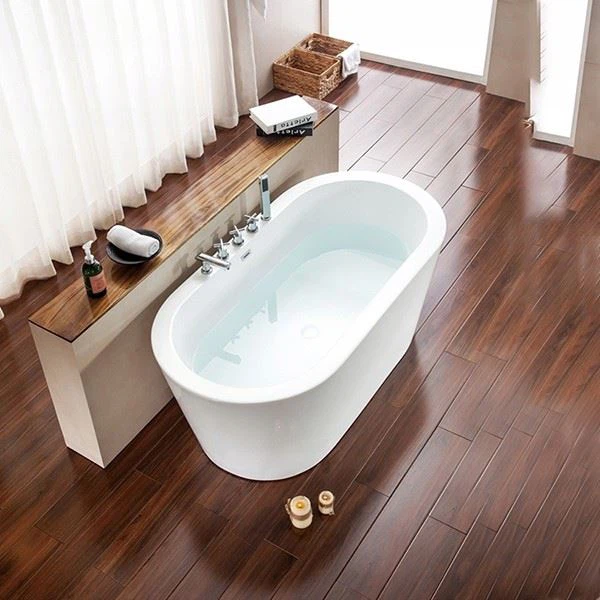 small freestanding bath